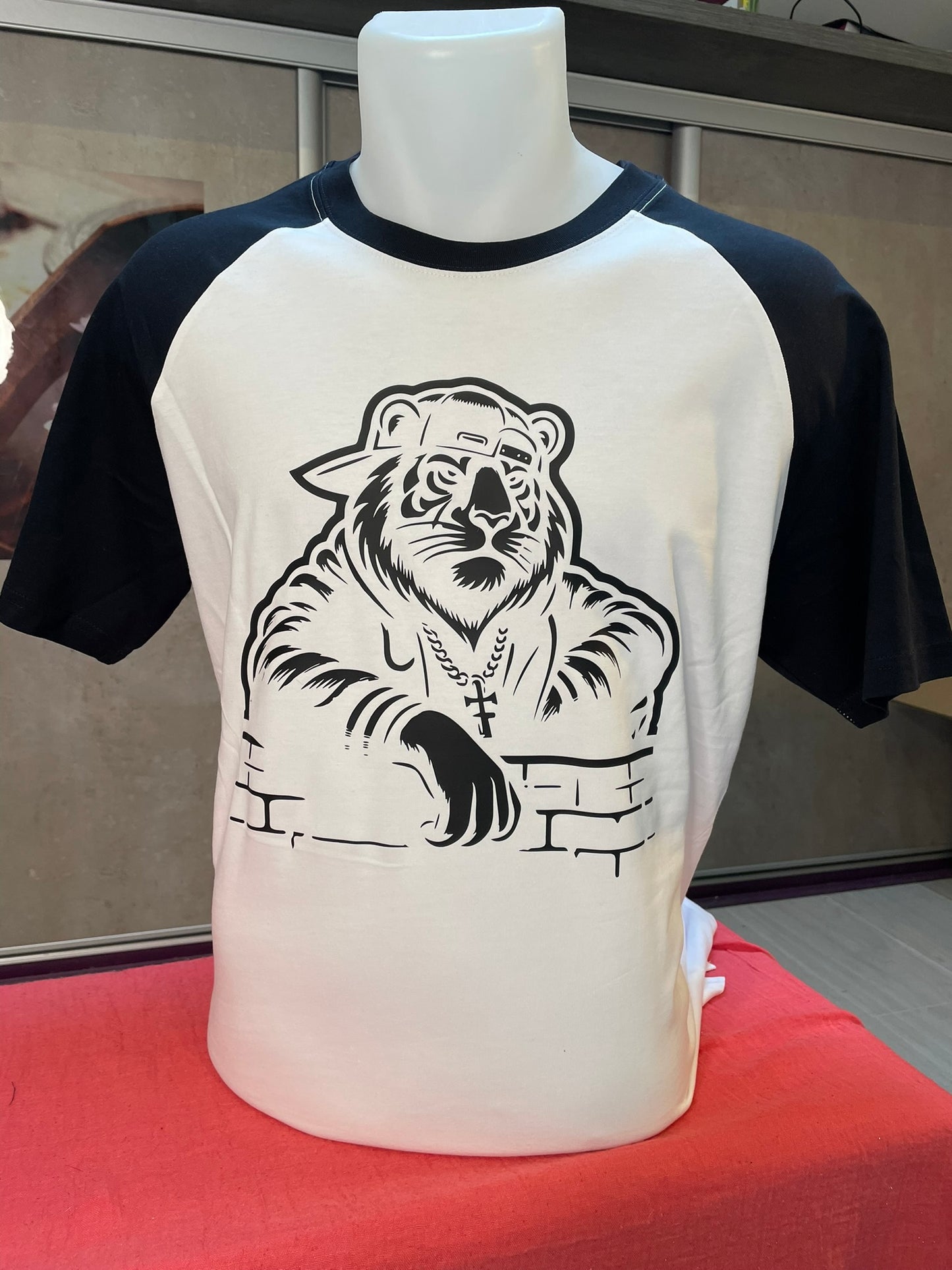 teeshirt flocage tigre animal